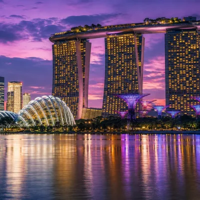Singapore for First-Time Visitors: A 2026 Guide to a City-State That Mixes Three Continents